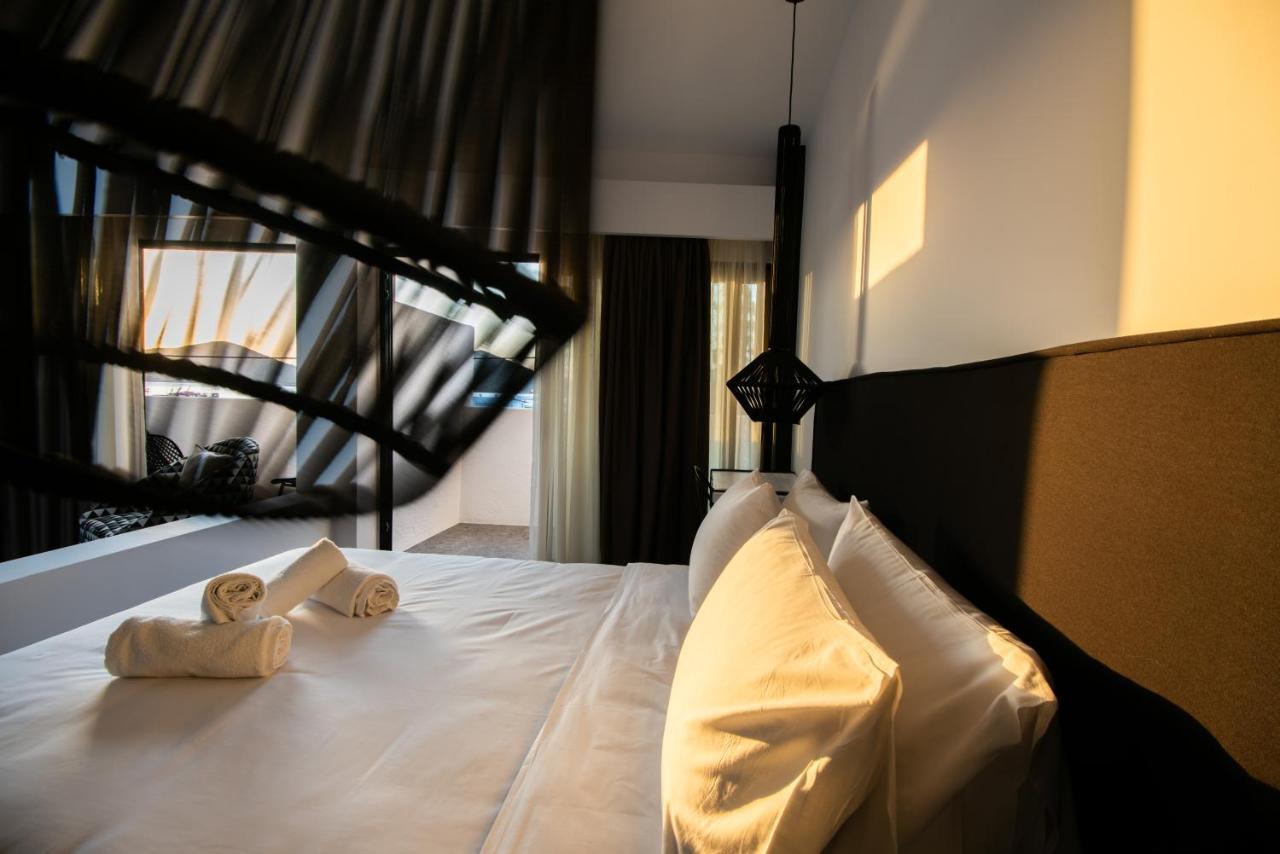 Kalypso Suites Hotel - Adults Only Elounda  Bagian luar foto