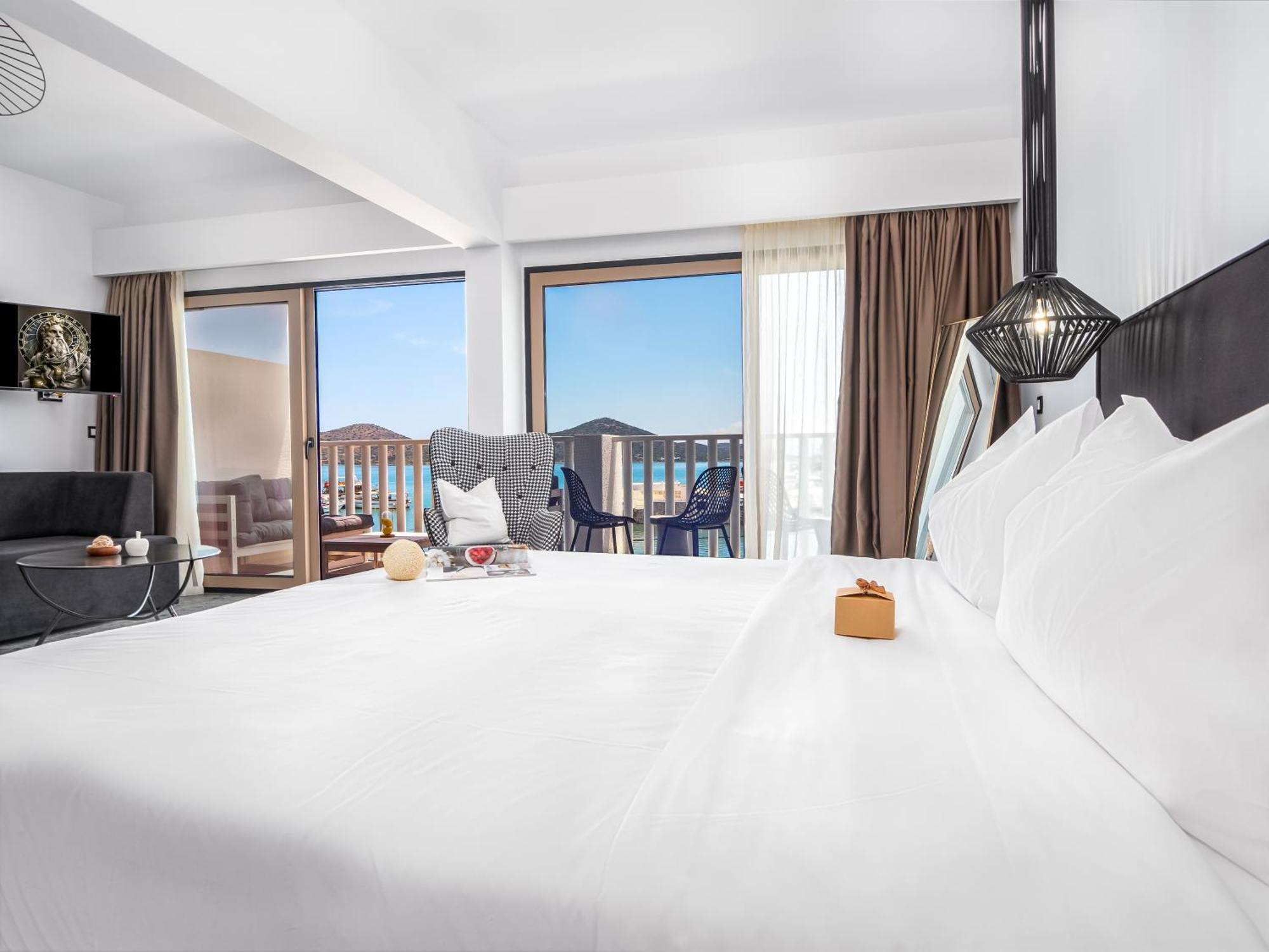 Kalypso Suites Hotel - Adults Only Elounda  Bagian luar foto